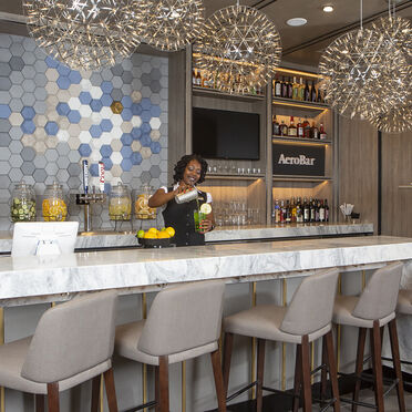 Dallas three hours lounge access, , hi-res